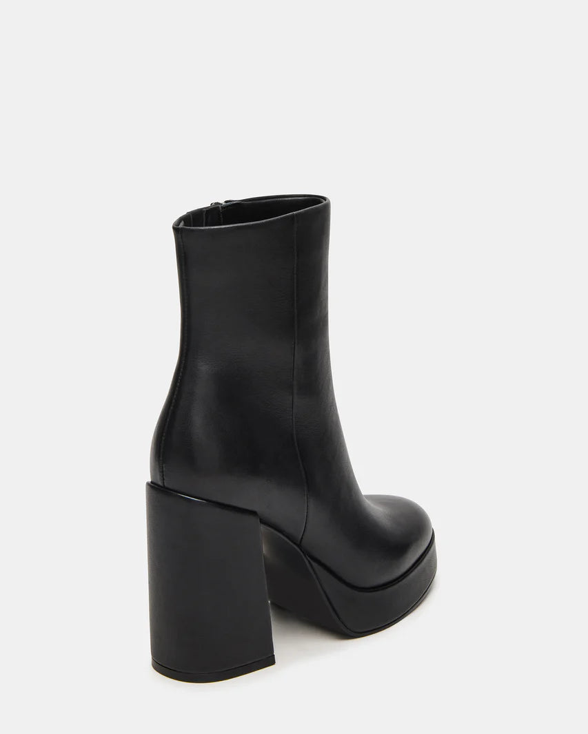 Tyra Black Leather